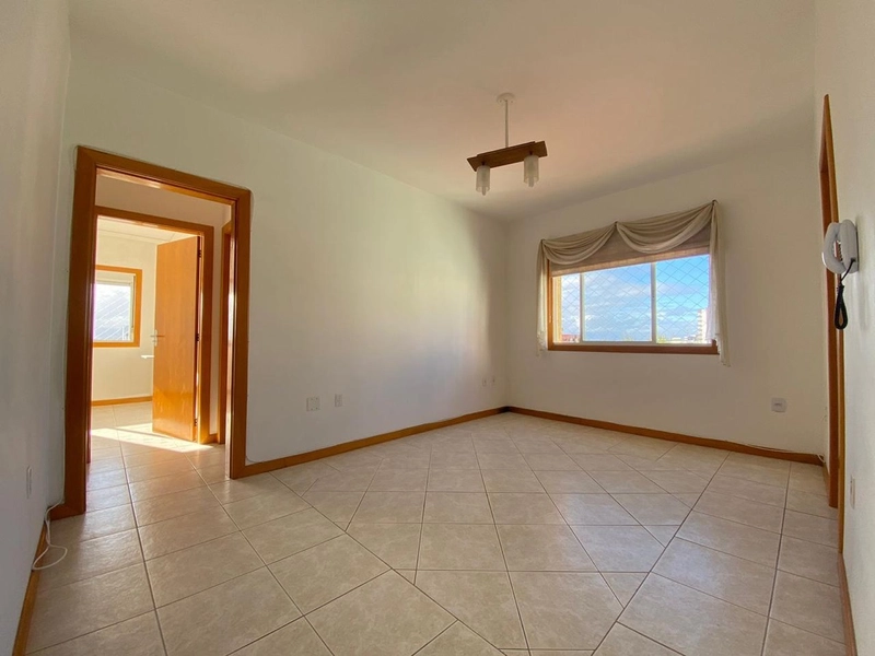 APARTAMENTO COM VISTA PARA SERRA! PRÓXIMO A PRAÇA LUÍS BASSANI!: 10ª foto da galeria de imagens do imóvel