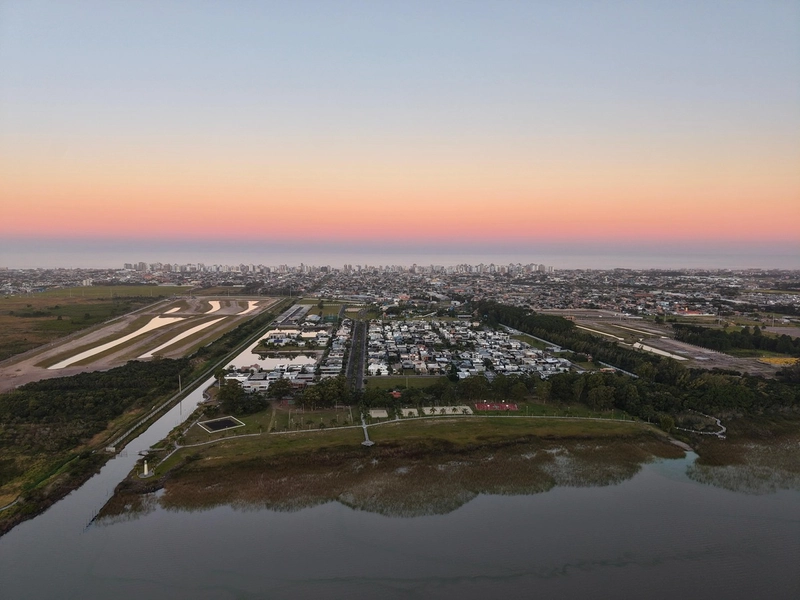 NOVIDADE À VENDA CONDOMÍNIO VELAS DA MARINA CASA POR DO SOL: 34ª foto da galeria de imagens do imóvel