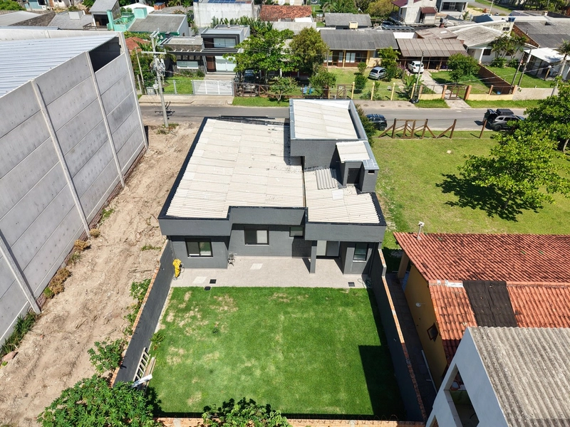 CASA À VENDA EM CAPÃO DA CANOA: 27ª foto da galeria de imagens do imóvel