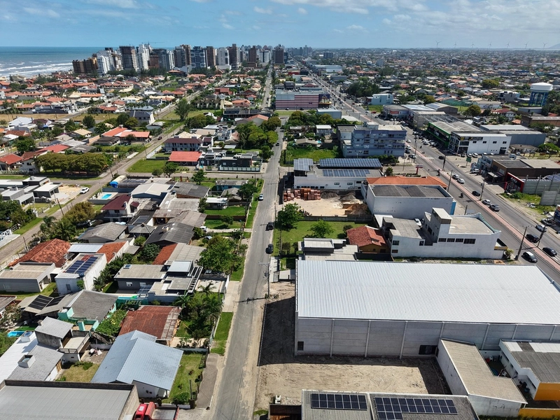 CASA À VENDA EM CAPÃO DA CANOA: 28ª foto da galeria de imagens do imóvel