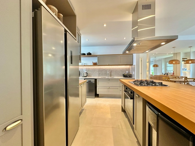 APARTAMENTO À VENDA!!!  PRAÇA ROUBADINHAS & MAR: 11ª foto da galeria de imagens do imóvel