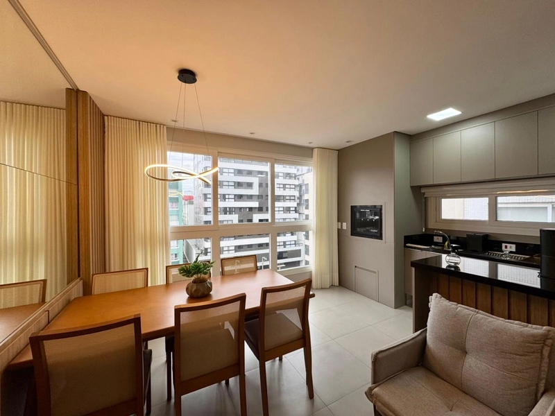 APARTAMENTO JUNTO A PÇA FLÁVIO BOIANOVSKI!!!: 3ª foto da galeria de imagens do imóvel
