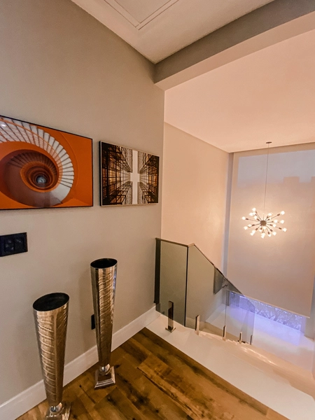 CONDOMÍNIO VELAS DA MARINA, CASA COM PISCINA NO SEGUNDO PAVIMENTO!: 5ª foto da galeria de imagens do imóvel