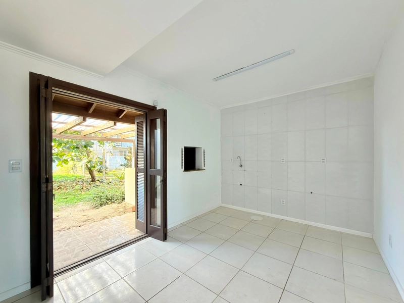 CASA À VENDA: 5ª foto da galeria de imagens do imóvel