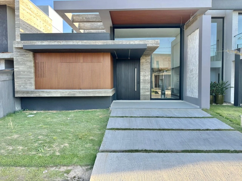 OPORTUNIDADE PARA QUEM BUSCA IMOVEL EM CONDOMINIO FECHADO!!!!: 2ª foto da galeria de imagens do imóvel