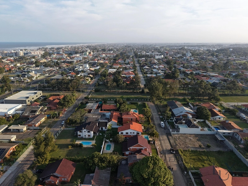 CASA À VENDA EM ATLÂNTIDA! 3 DORMITÓRIOS E PISCINA: 29ª foto da galeria de imagens do imóvel
