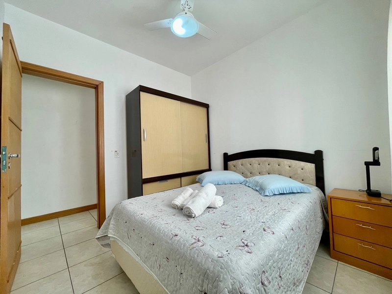 Amplo apartamento de 3 Dormitórios junto a praça flavio Boianovisk: 7ª foto da galeria de imagens do imóvel