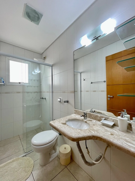 Amplo apartamento de 3 Dormitórios junto a praça flavio Boianovisk: 15ª foto da galeria de imagens do imóvel