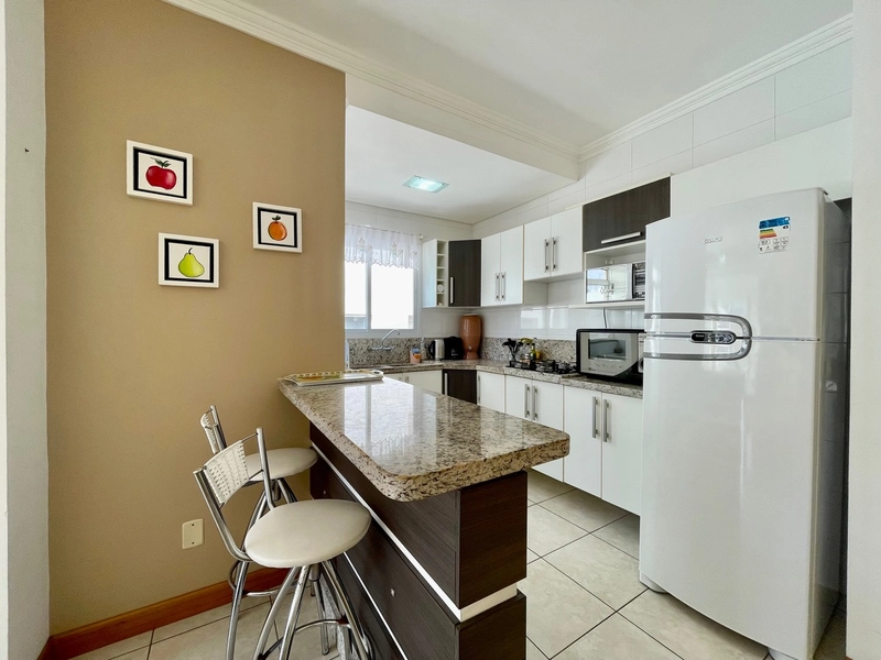 Amplo apartamento de 3 Dormitórios junto a praça flavio Boianovisk: 16ª foto da galeria de imagens do imóvel