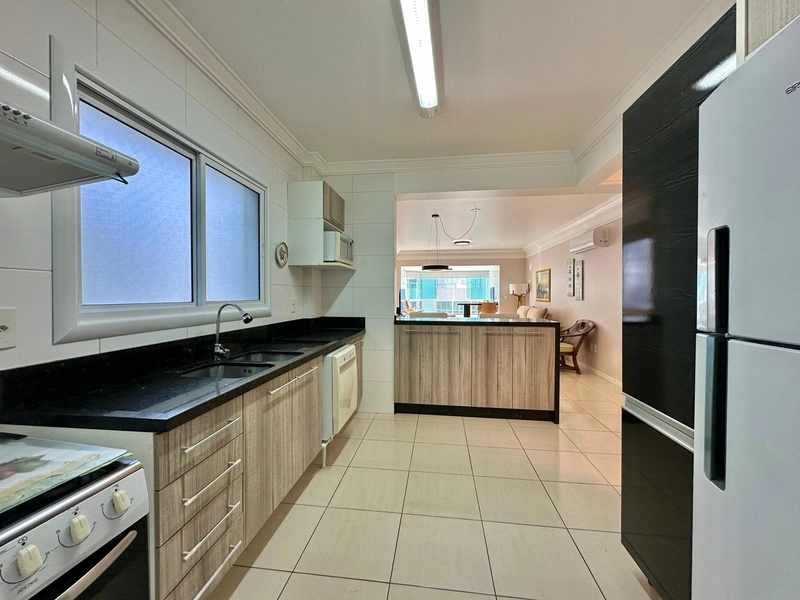 APARTAMENTO À VENDA  COM VISTA PARA O MAR: 16ª foto da galeria de imagens do imóvel