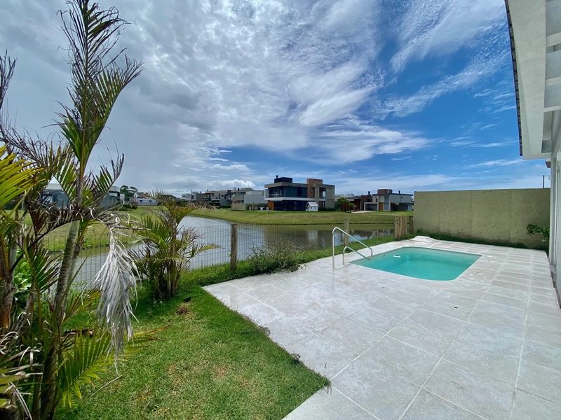 CAPAO ILHAS BEIRA LAGO EM 60X: 24ª foto da galeria de imagens do imóvel
