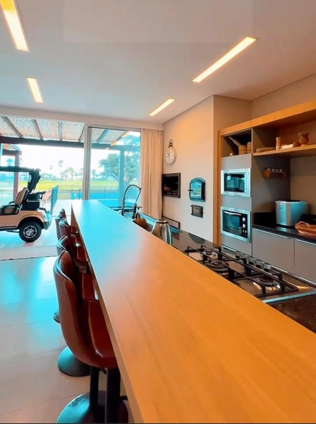 Excelente casa térrea com quase mil metros de terreno: 2ª foto da galeria de imagens do imóvel