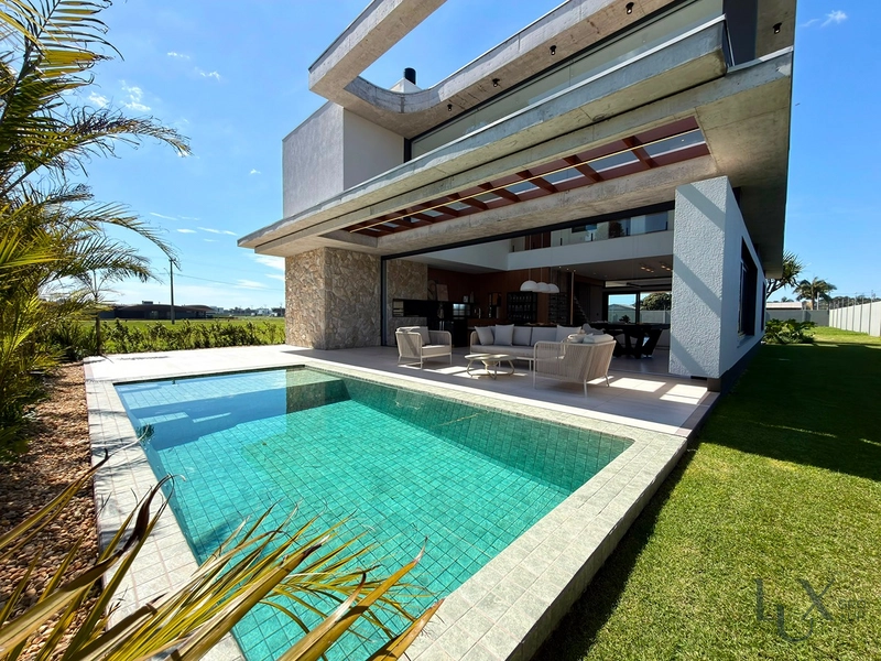 CASA À VENDA EM ATLÂNTIDA! MOBILIADA, DECORADA E 100% PRONTA: 15ª foto da galeria de imagens do imóvel