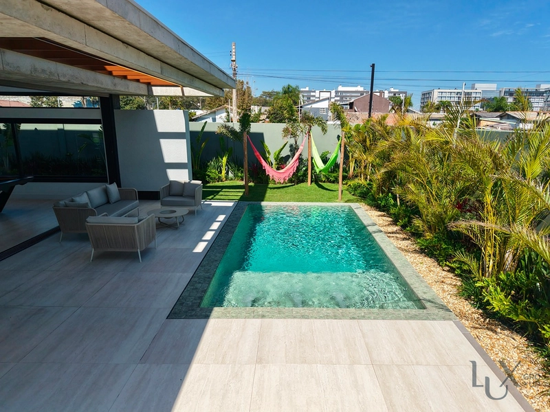 CASA À VENDA EM ATLÂNTIDA! MOBILIADA, DECORADA E 100% PRONTA: 13ª foto da galeria de imagens do imóvel
