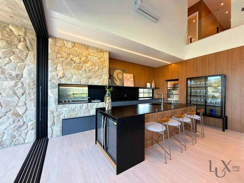 CASA À VENDA EM ATLÂNTIDA! MOBILIADA, DECORADA E 100% PRONTA: 24ª foto da galeria de imagens do imóvel