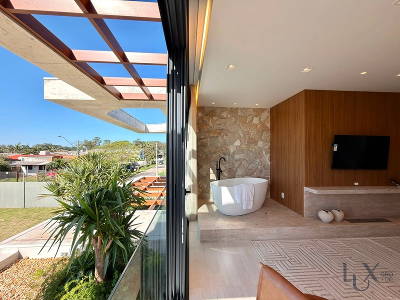 CASA À VENDA EM ATLÂNTIDA! MOBILIADA, DECORADA E 100% PRONTA: 50ª foto da galeria de imagens do imóvel