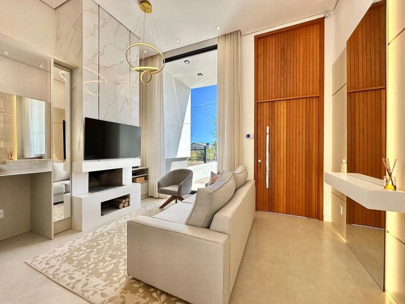 Oportunidade Imperdível! Casa Mobiliada e Decorada a 2 Quadras do Mar: 4ª foto da galeria de imagens do imóvel