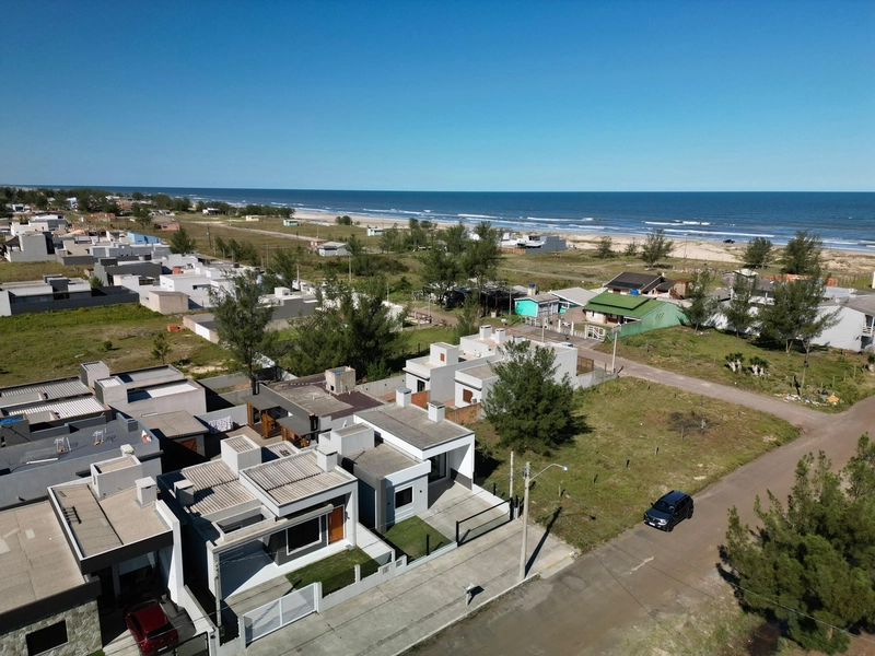 Oportunidade Imperdível! Casa Mobiliada e Decorada a 2 Quadras do Mar: 22ª foto da galeria de imagens do imóvel