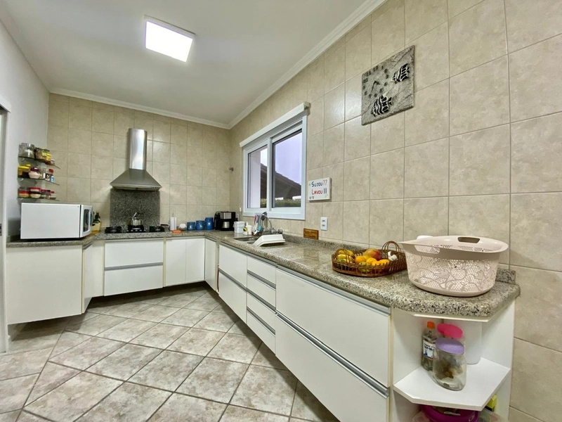 SOBRADO EM CONDOMÍNIO FECHADO – COMPLETO, MOBILIADO E DECORADO!: 29ª foto da galeria de imagens do imóvel