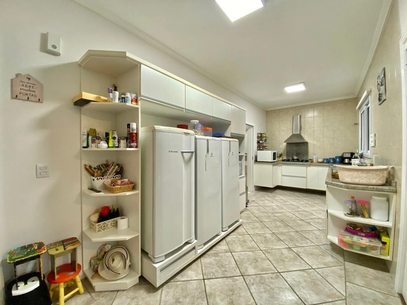 SOBRADO EM CONDOMÍNIO FECHADO – COMPLETO, MOBILIADO E DECORADO!: 4ª foto da galeria de imagens do imóvel