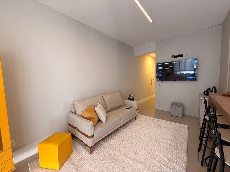 APARTAMENTO COM TERREÇO LESTE NORTE: 3ª foto da galeria de imagens do imóvel