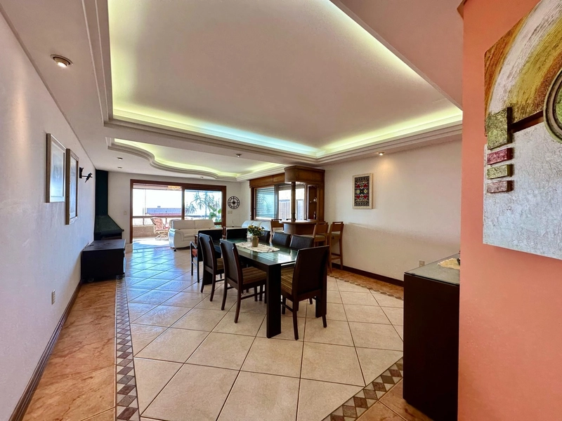 APARTAMENTO À VENDA COM SACADA DE FRENTE E VISTA PARA O MAR: 5ª foto da galeria de imagens do imóvel