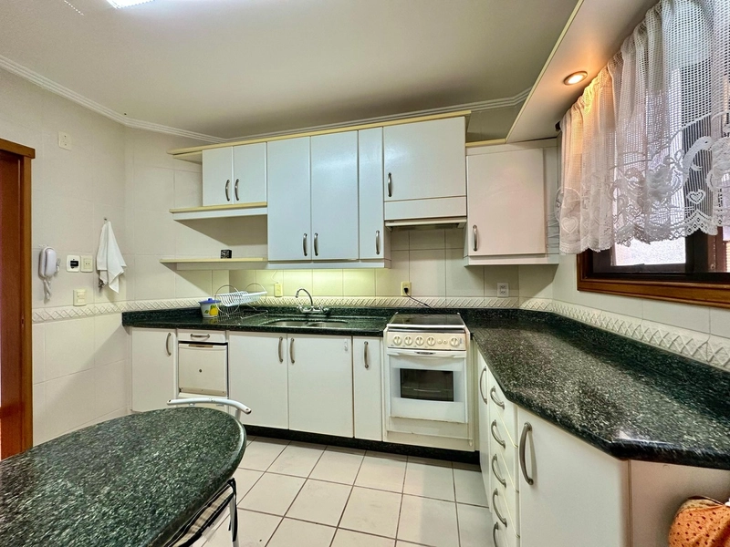 APARTAMENTO À VENDA COM SACADA DE FRENTE E VISTA PARA O MAR: 10ª foto da galeria de imagens do imóvel