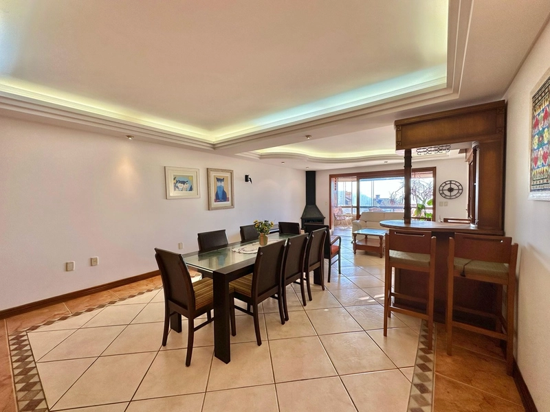 APARTAMENTO À VENDA COM SACADA DE FRENTE E VISTA PARA O MAR: 3ª foto da galeria de imagens do imóvel