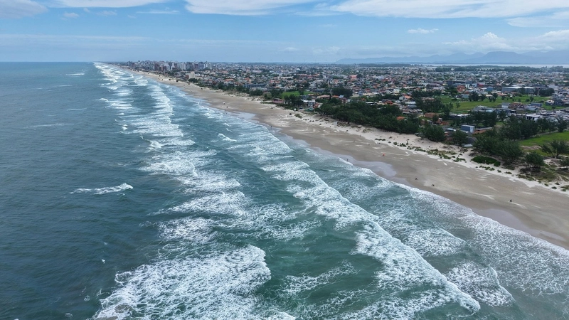 CASA À VENDA  EM CAPÃO DA CANOA PRÓXIMA AO MAR: 11ª foto da galeria de imagens do imóvel