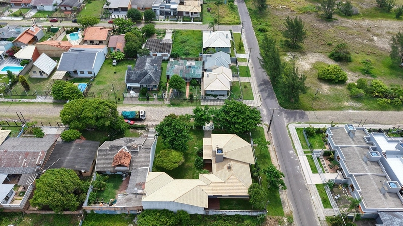 CASA À VENDA  EM CAPÃO DA CANOA PRÓXIMA AO MAR: 4ª foto da galeria de imagens do imóvel