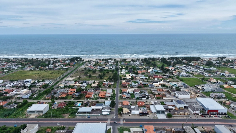 CASA À VENDA  EM CAPÃO DA CANOA PRÓXIMA AO MAR: 9ª foto da galeria de imagens do imóvel