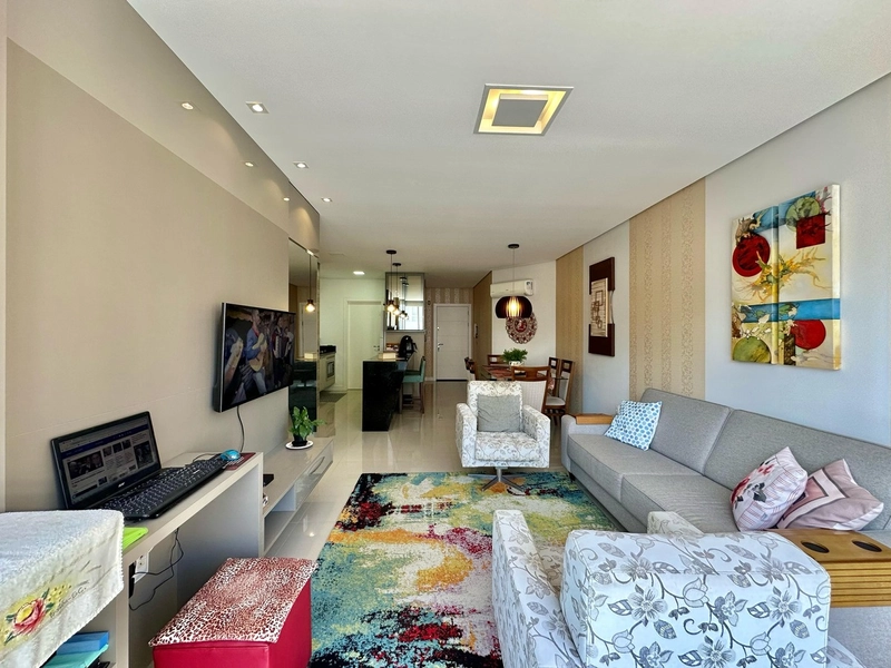 APARTAMENTO À VENDA DE FRENTE NA AVENIDA E COM VISTA  PARA O MAR!: 3ª foto da galeria de imagens do imóvel