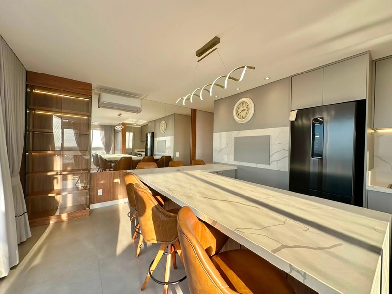 APARTAMENTO DE 03 SUÍTES MOBILIADO E DECORADO COM INFRAESTRUTURA: 11ª foto da galeria de imagens do imóvel