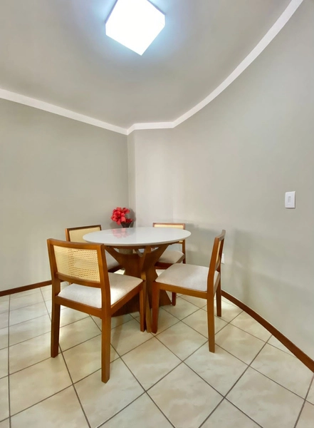 Um dormitório decorado: 9ª foto da galeria de imagens do imóvel