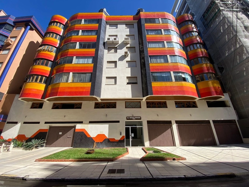 Um dormitório decorado: 1ª foto da galeria de imagens do imóvel