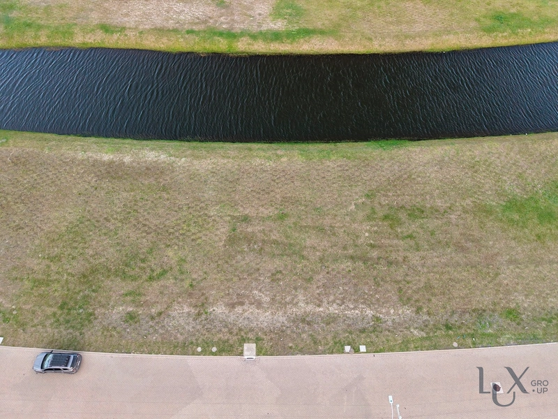 LOTE BEIRA LAGO À VENDA EM XANGRI-LÁ! CONDOMÍNIO ISLA: 5ª foto da galeria de imagens do imóvel