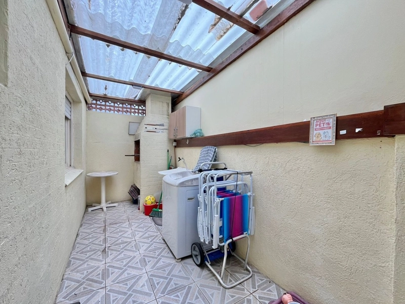 APARTAMENTO TÉRREO A POUCOS PASSOS DO MAR!!!: 9ª foto da galeria de imagens do imóvel