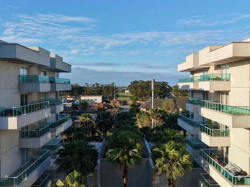 APARTAMENTO À VENDA  NA AVENIDA CENTRAL DE ATLÂNTIDA!: 26ª foto da galeria de imagens do imóvel