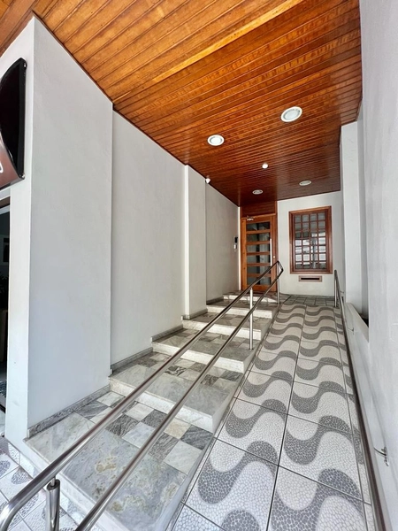 1 DORMITÓRIO DE FRENTE PARA A AVENIDA COM TERRAÇO: 12ª foto da galeria de imagens do imóvel