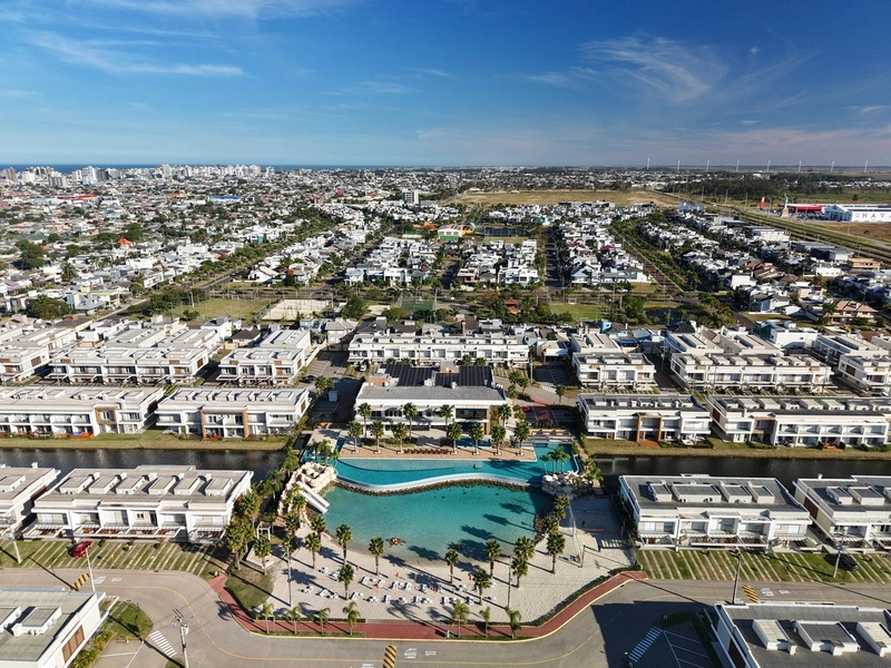 CASA EM CONDOMINIO FECHADO COM INFRA DE RESORT: 27ª foto da galeria de imagens do imóvel