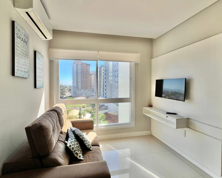APARTAMENTO DE 01 DORMITÓRIO NA AV. CENTRAL: 2ª foto da galeria de imagens do imóvel