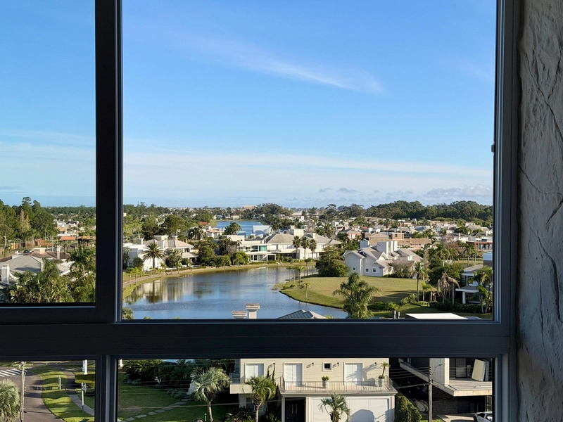 Lindo apartamento de 2 dormitorios em Atlantida: 2ª foto da galeria de imagens do imóvel