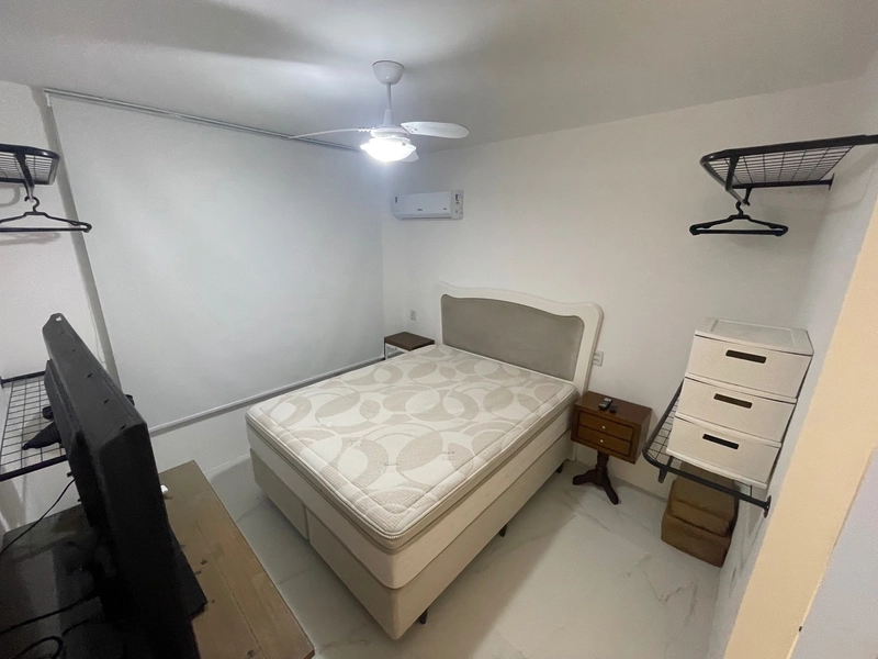 Apartamento mobiliado e decorado à beira-mar – 4 dormitórios: 2ª foto da galeria de imagens do imóvel