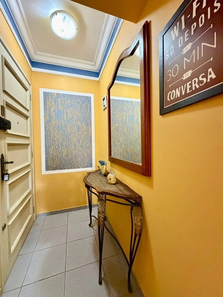 APARTAMENTO DE DOIS DORMITÓRIOS COM SACADA: 1ª foto da galeria de imagens do imóvel