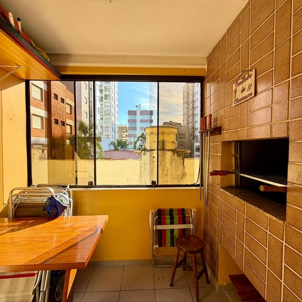 APARTAMENTO DE DOIS DORMITÓRIOS COM SACADA: 3ª foto da galeria de imagens do imóvel