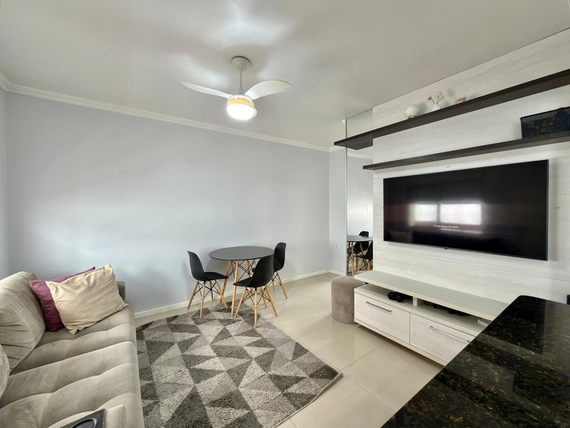 APARTAMENTO À VENDA MOBILIADO SUL/NORTE, COM SACADA !!!: 2ª foto da galeria de imagens do imóvel
