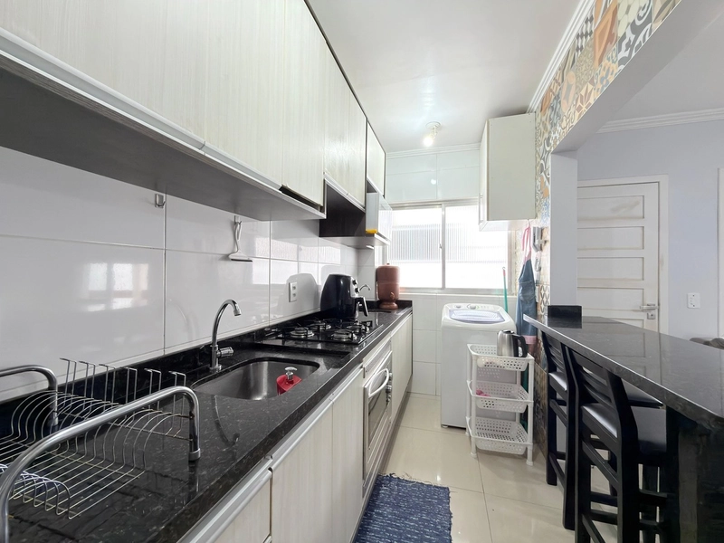APARTAMENTO À VENDA MOBILIADO SUL/NORTE, COM SACADA !!!: 7ª foto da galeria de imagens do imóvel