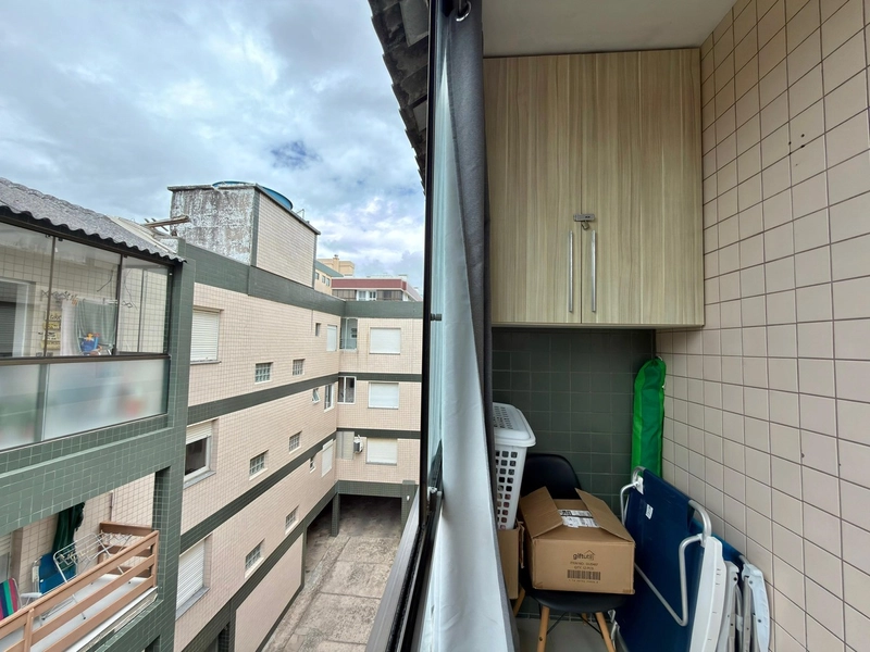 APARTAMENTO À VENDA MOBILIADO SUL/NORTE, COM SACADA !!!: 10ª foto da galeria de imagens do imóvel