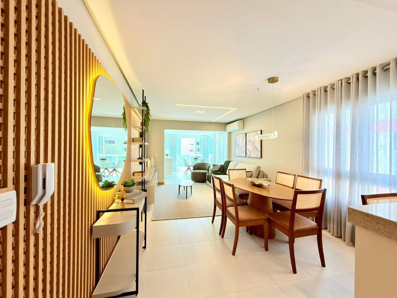 APARTAMENTO NO CENTRO DA CIDADE JUNTO A 2 PRAÇAS E BEM PRÓXIMO AO MAR: 13ª foto da galeria de imagens do imóvel