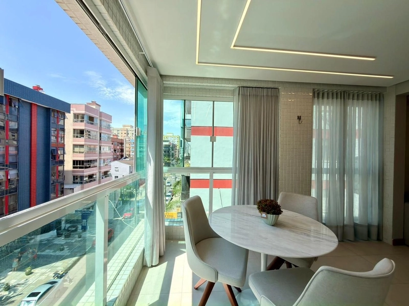 APARTAMENTO NO CENTRO DA CIDADE JUNTO A 2 PRAÇAS E BEM PRÓXIMO AO MAR: 7ª foto da galeria de imagens do imóvel